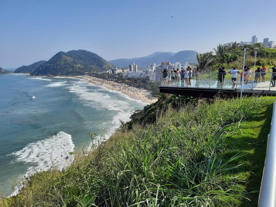 Apartamento Enseada, Guaruja, 3 Dorms, 3 Banhs, 8 Pessoas, 02 Quadras Da Praia, 2 Sacadas, 2 Vagas De Garagem Kültér fotó